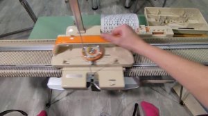 Вязальная машина Silver Reed Lecle mk 70 начало вязания, slip