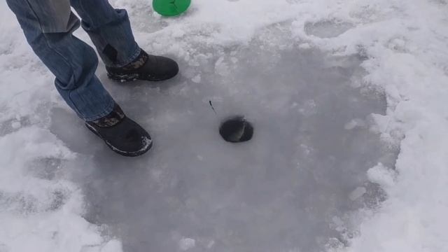 Открыли первый лёд! Жерлицы. Зимняя сказка! смотреть онлайн