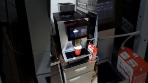 Демонстрация работы платежной системы на кофе машине Dr.Coffee F11: Пример 2