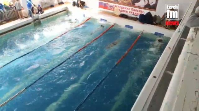 Чемпионский кроль Жени Попова из Керчи смотреть онлайн