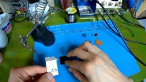 Своими руками #4 - Простой стабилизатор напряжения в машину