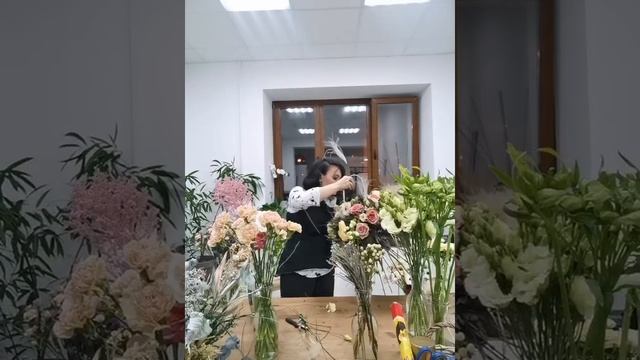 Сколько зарабатывает флорист. Создаем букет на сухом каркасе. Марафон ДЕНЬ 6.