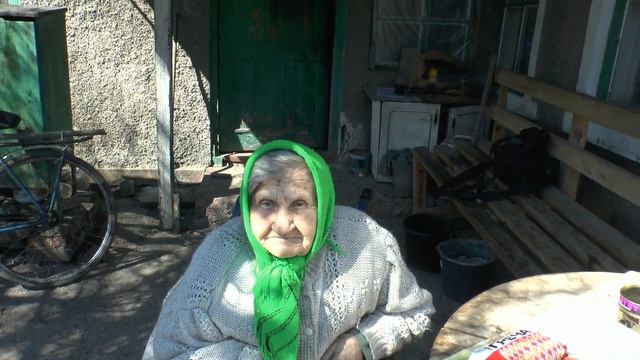 Помощь старикам группы Помогите согреться старикам на Донбассе смотреть онлайн