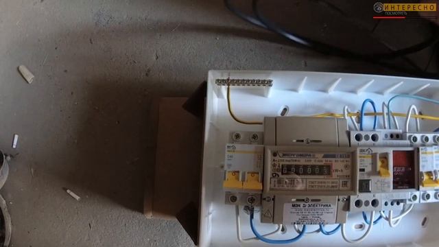 Замена проводки в гараже. Сборка электро щита. РЕМОНТ ТИПОВОГО ГАРАЖА #2 смотреть онлайн
