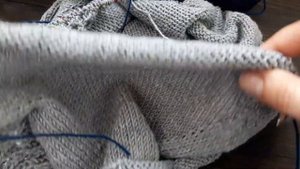 Как снять петли рукава на бросовую нить. Подрезы