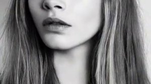 Кара Делевинь(: