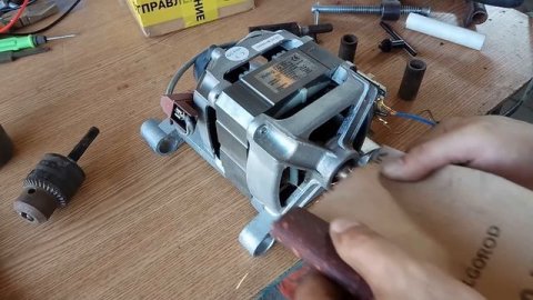 Самоделка из двигателя от стиральной машины автомат.