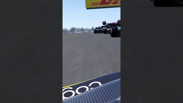 Using Alex Albon as a Ramp in F1 22