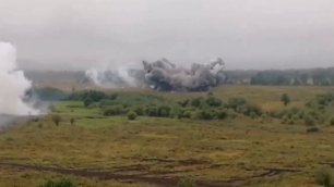 ТОС-1 Союзных сил на Николаевском направлении разматывает противника.MP4