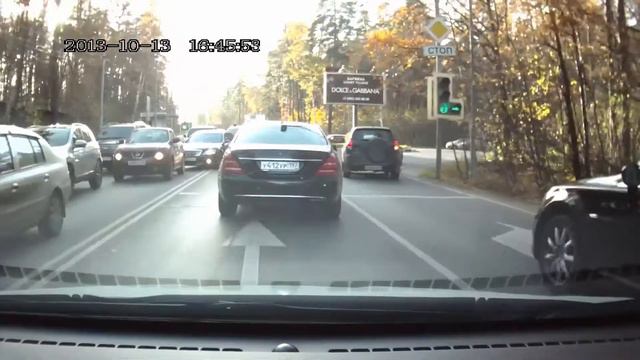 дикий пешеход и михалки на рублёвке (Моск.обл. Одинцовский р-н) смотреть онлайн