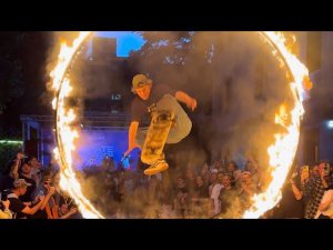 День скейтбординга в Москве / Skateboarding Day 2024 и огненное кольцо от компании Шоу яркие огни