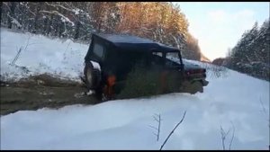 УАЗ на NORTEC ET-500 33*10.5-16 (незамёрзшая колея)