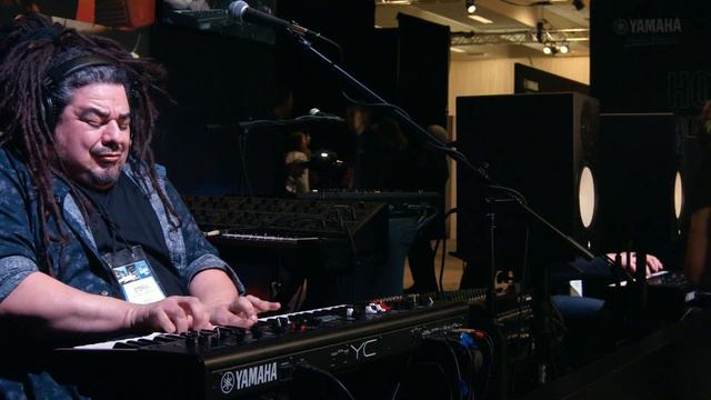 Winter NAMM 2020 | Jonas Gröning & Stefan Jernståhl | YC61 Jam Session смотреть онлайн