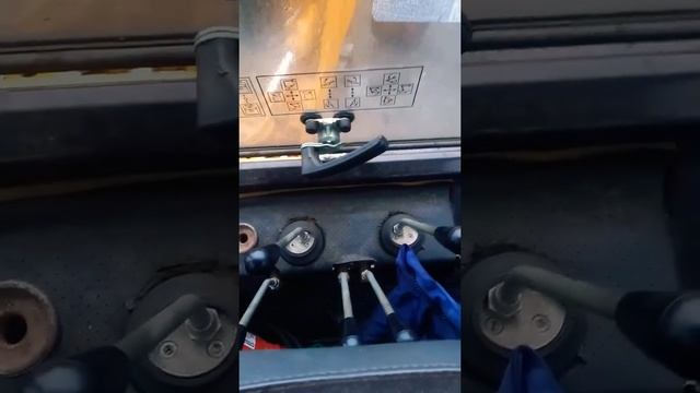 Обзор кабины трактора МТЗ смотреть онлайн