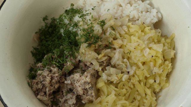 Постные котлеты из рыбных консервов