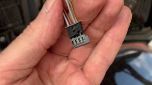 Ремонт проводки BMW. Разъемы и контакты MQS.
