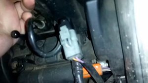 стук двигателя в рено сценик 2