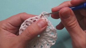 Вяжем ОЧЕНЬ КРАСИВУЮ СНЕЖИНКУ крючком. Вязание крючком.