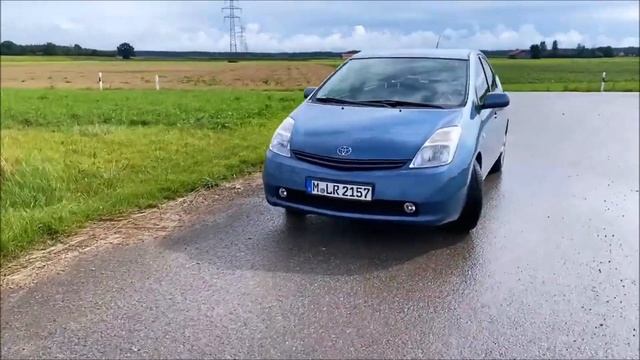 Toyota Prius II Auto des Jahres 2005 Car of the Year 2005 смотреть онлайн