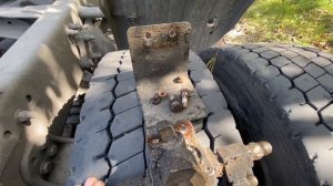 Freightliner Century и замена крана быстрого растормаживания