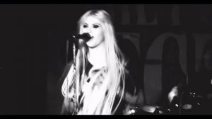 Taylor momsen | the pretty reckless