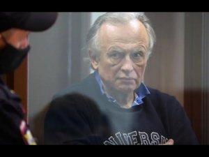 Историк Соколов в суде прямо спросил бывшую жену о себе