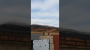 Дефлектор на вентиляцию в погреб.