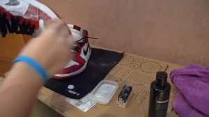 Как чистить обувь с Reshoevn8r