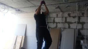 Крепление подвесов для ГКЛ на гвозди HILTI