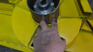 Установка гидромотора МР-32 на снегоротор.