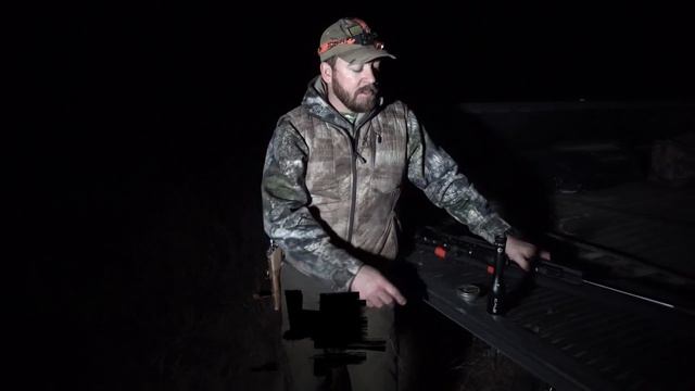 Umarex Gauntlet 177 vs 22 Air Rifle Gun Review Racoon Hunt : American Airgunner смотреть онлайн