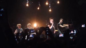 OneRepublic - Budapest (George Erza cover) live (Moscow 07.11.2014)