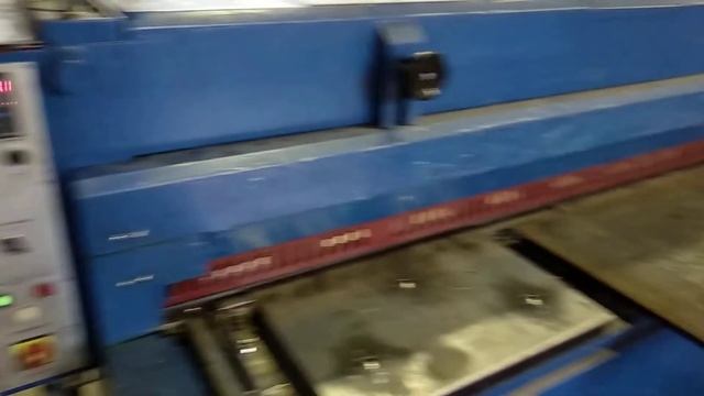 Гильотина Durma 2504 видео работы