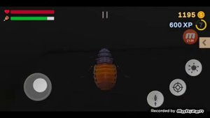 Играю в Симулятор жука таракана.?