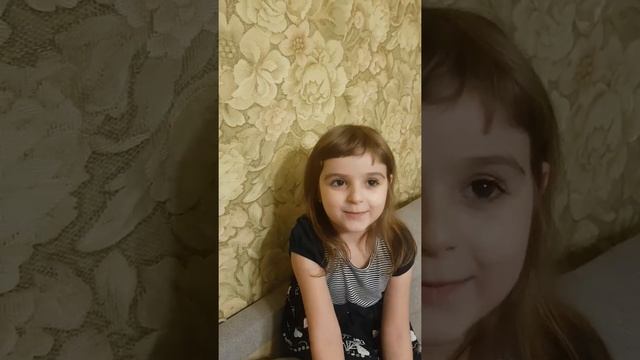 Лера 7 лет : люблю сказки рассказывать смотреть онлайн