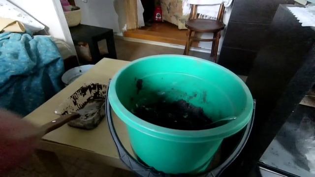 Как я впервые замазывала зольным раствором печку и что получилось смотреть онлайн