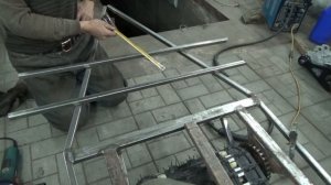 Самодельный снегоход 02 ,сборка часть №5,делаем багажник.