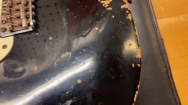 2010 Fender Custom Shop ’57 Reissue Heavy Relic Stratocaster Black смотреть онлайн