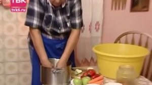 Советы тети Тани. Рецепт засолки капусты с черным хлебом и медом.