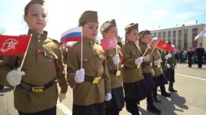 Первый школьный парад в честь Дня Победы прошел в Вологде