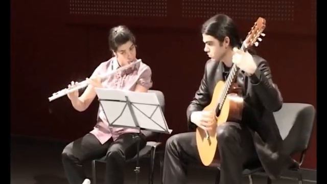 Teodora (flute) & Radoslav (guitar)