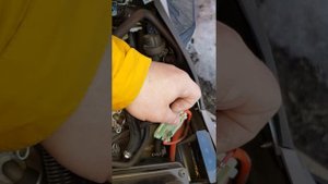 Как зарядить аккумулятор на CFMOTO JETMAX 250 через моторный отсек