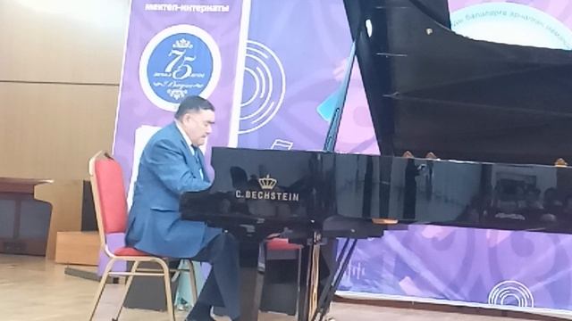 Нурлан Измаилов. Рахманинов, Прелюдия Ре мажор смотреть онлайн