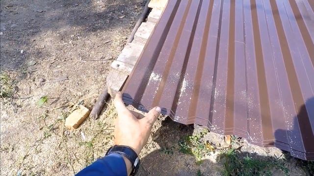 Кровля профнастилом\Выносные стропила\Обшивка фронтонов ОСП\Монтаж коньков\Торцевая планка (Часть 2 смотреть онлайн