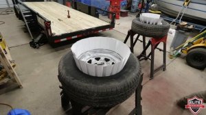 5 EASY Steps to Repaint Old Trailer Rims!