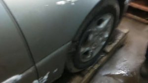 Скрип нижней шаровой опоры на Aristo JZS147