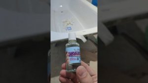 Вот чем можно убрать следы от скотча с поверхности!!