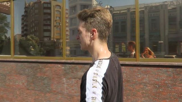 ПАРЕНЬ ГОВОРИТ МНЕ ДА 24 ЧАСА! ? ПОКРАСИЛ ВОЛОСЫ В.. смотреть онлайн