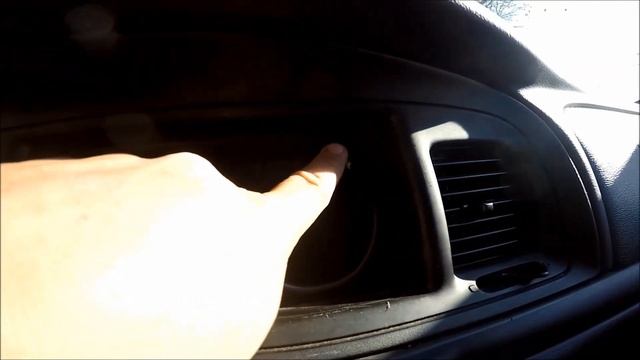 FINALLY! an EASY Aftermarket Radio Install for Your Crown Victoria P71 смотреть онлайн