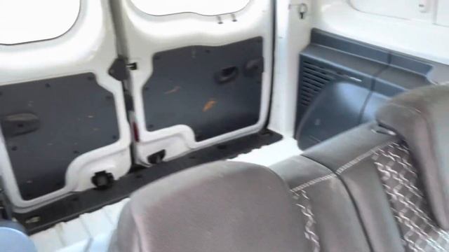 2016 Renault Kangoo Maxi Crew 5 Seat Turbo Diesel Van for sale at Newcastle Vehicle Exchange смотреть онлайн